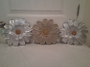 Daisy Flower 3D Wall Art Decor Set of 3 Silver Gold Shabby Chic Farmhouse Resin